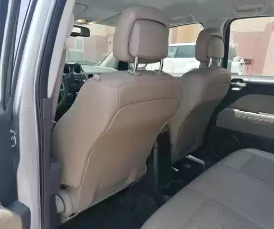 Usado Jeep Compass Venta en al-sad , Doha #7457 - 1  image 